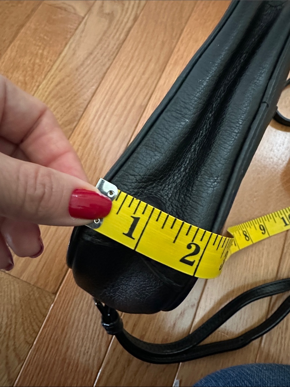 Marc by Marc Jacobs black crossbody leather bag - Picture 7 of 7